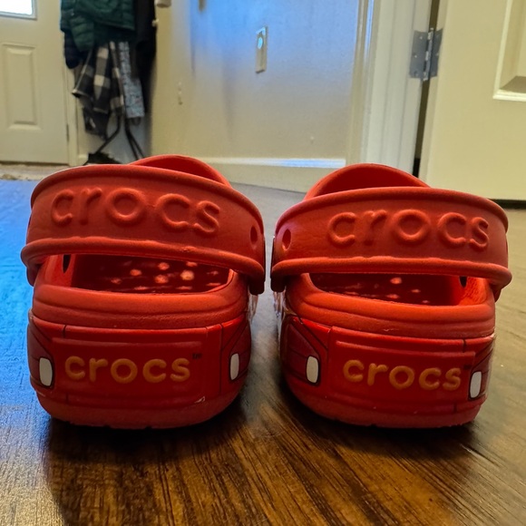 Lightning McQueen light-up Crocs, with Jibbitz charm, toddler size C8 - Picture 6 of 7